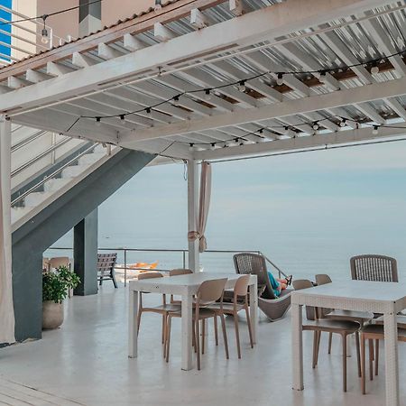 אוסלוב Gt Seaside Inn מראה חיצוני תמונה